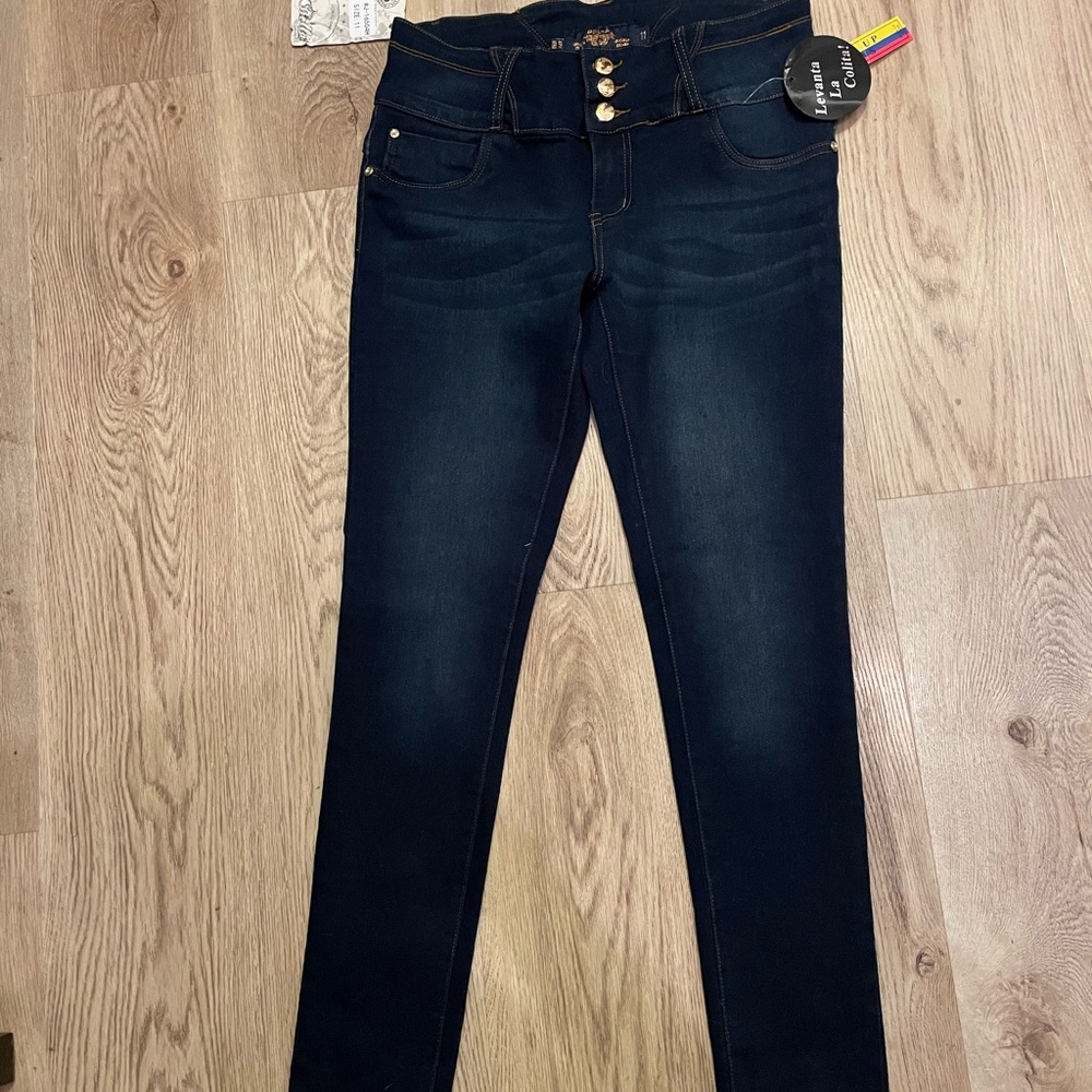 Bella Jeans
